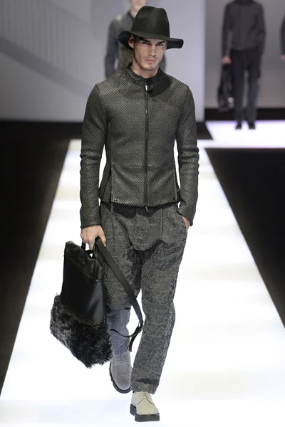 Look 20